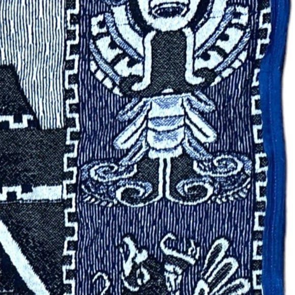 Stunning Myan Montezuma And Aztec Pyramid Blanket/Throw - Picture 7 of 9